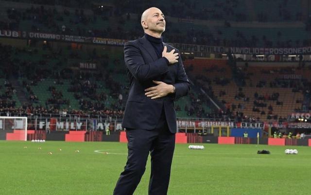 1668395230618079072.jpg 1668395229.jpg